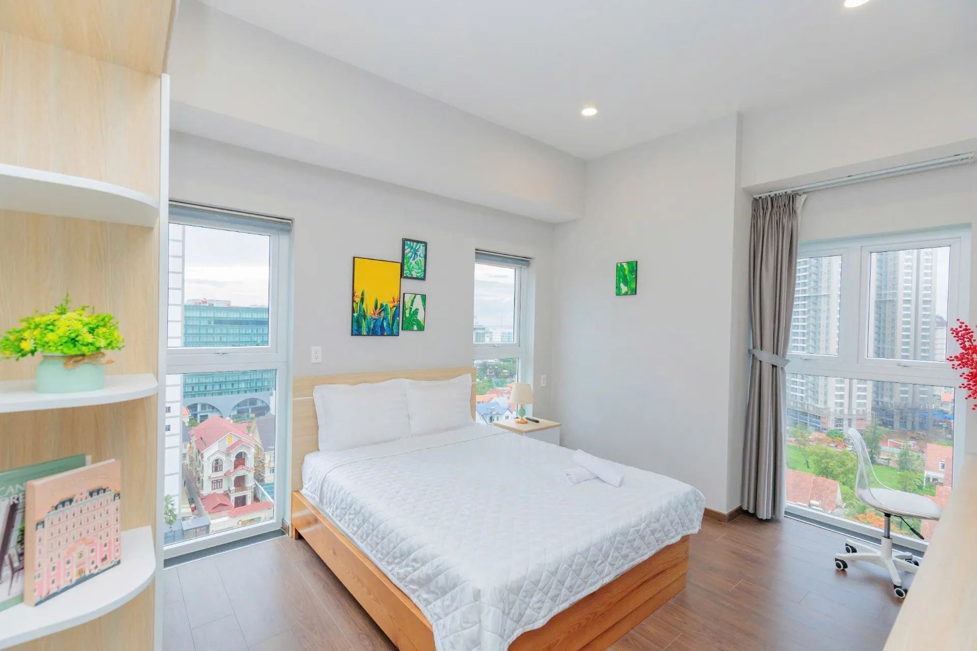 Ảnh thực tế Căn Hộ 1402 Mermaid Seaview — Phòng khách tầng 14 view biển ngắm pháo hoa cuối tuần
