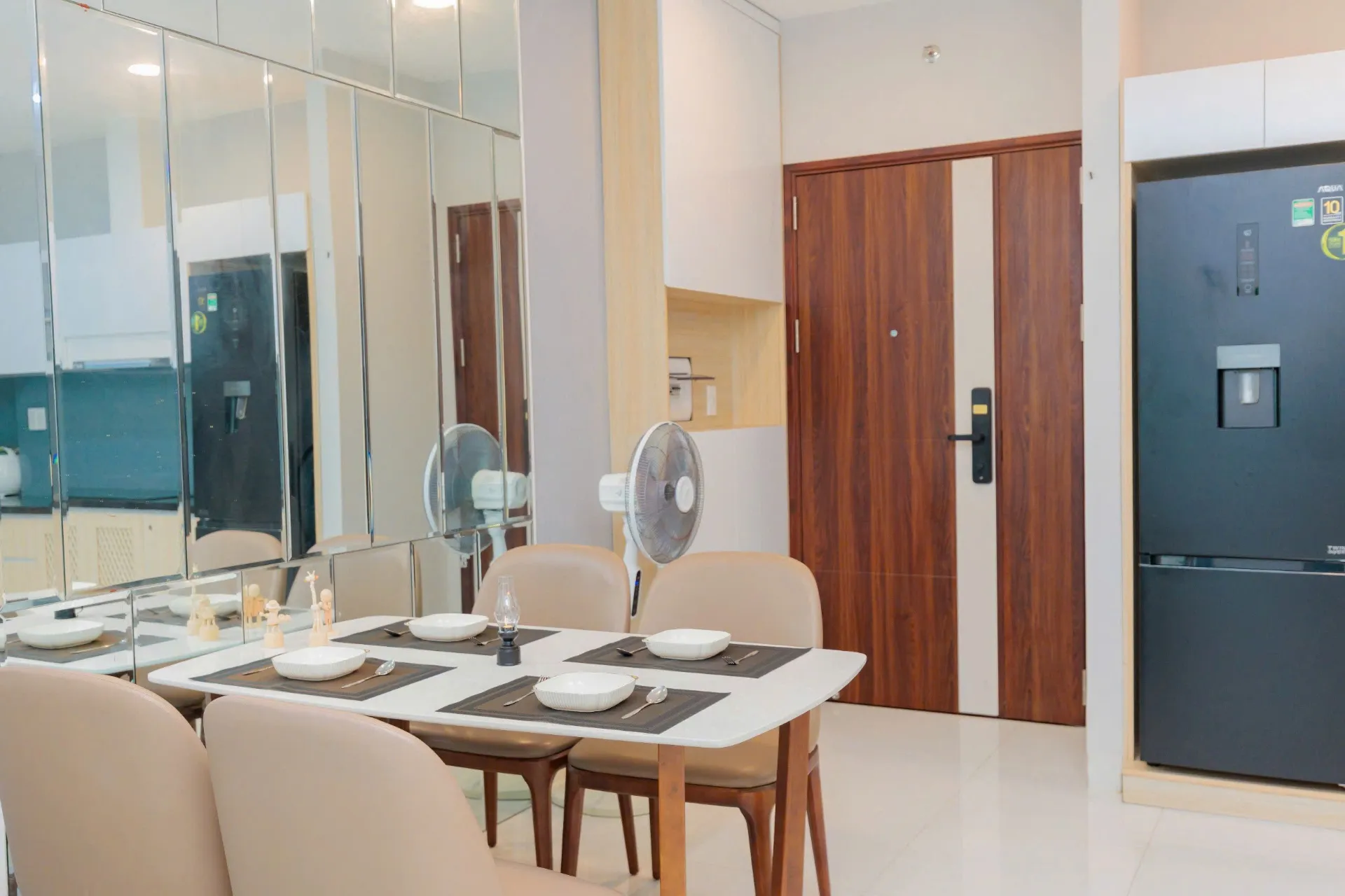 Nội thất tiện nghi và trang thiết bị hiện đại — Căn Hộ 1402 Chung cư Mermaid Seaview