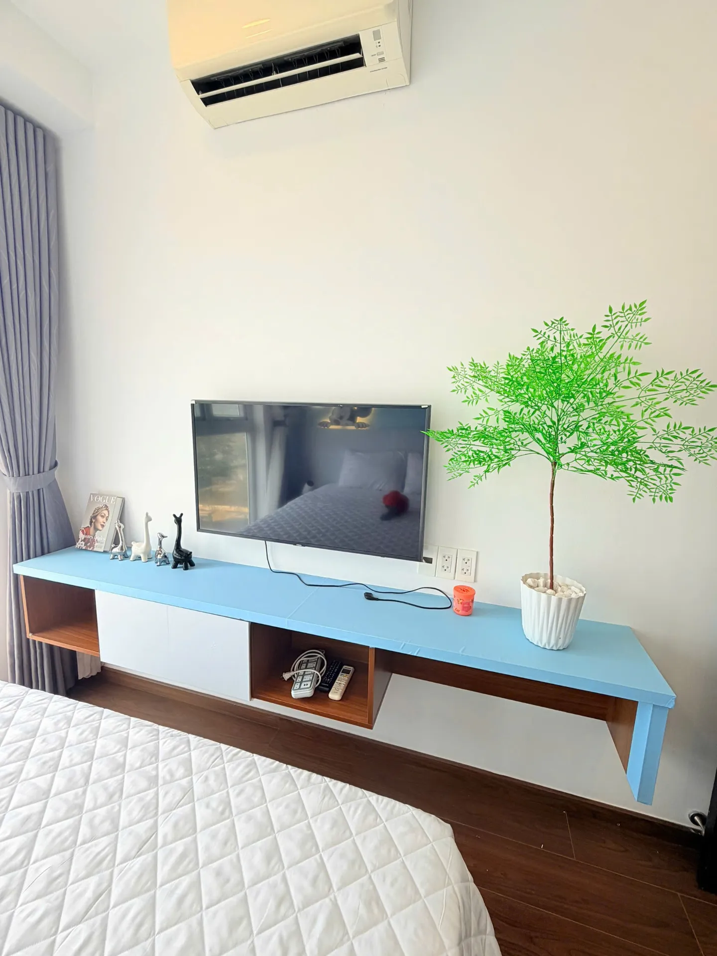Góc nhìn từ ban công đón gió biển mát lành — Căn Hộ 905 Chung cư Mermaid seaview